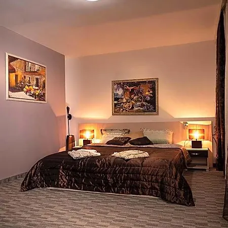 Hotel Kalypso 3*