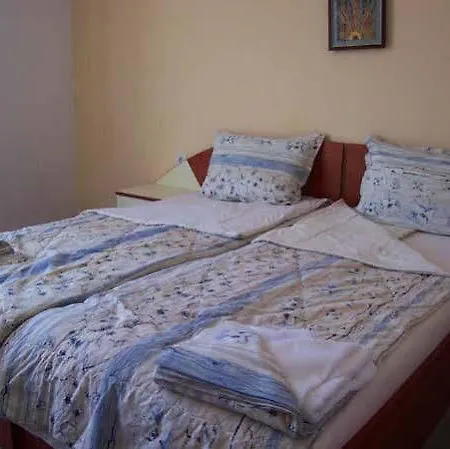 מלון Kalypso פרימורסקו